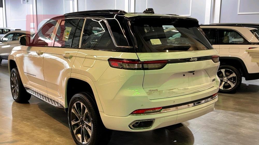 جيب جراند شيروكي